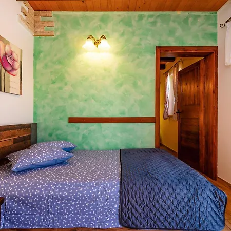 Tea Semesterbostad Posedarje